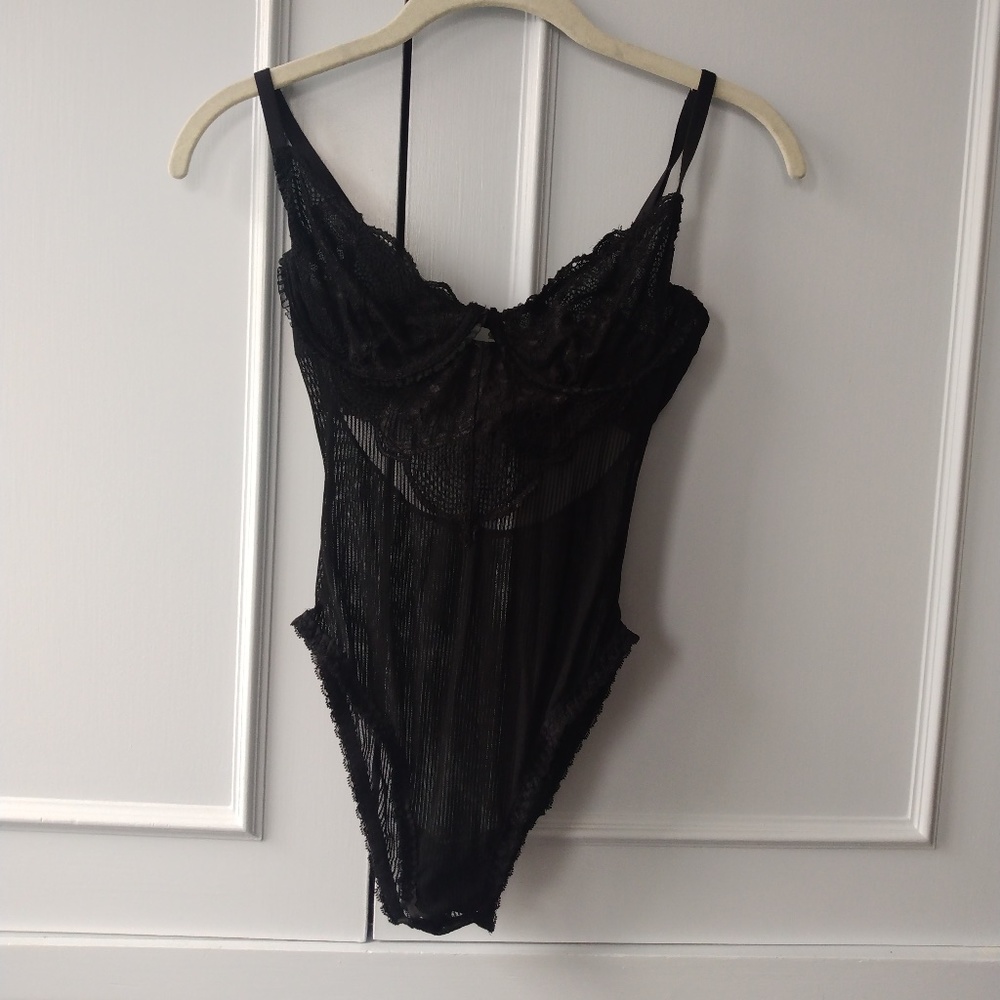 Kat The Label Size:S